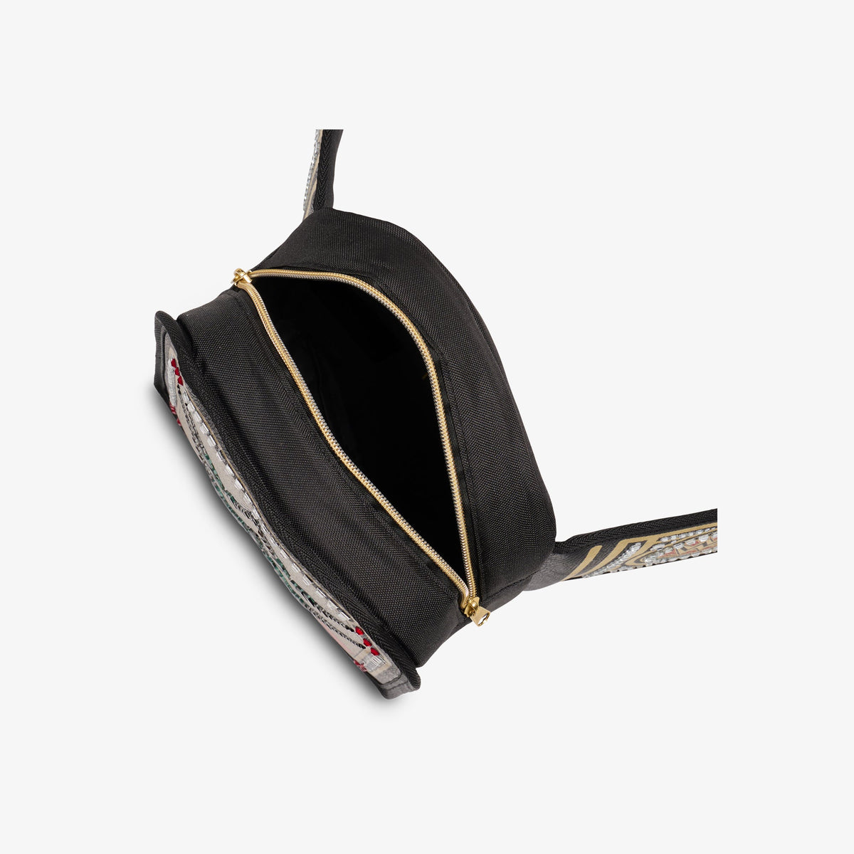 undisputed-wwe-championship-fanny-pack-x6 00027856-O.jpg