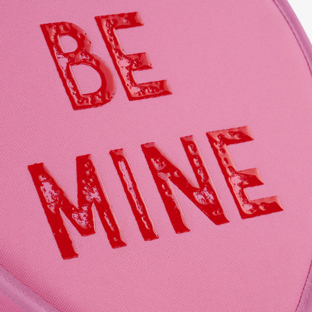 sweethearts-candies-be-mine-cooler-bag-q5 00028028-ART.jpg