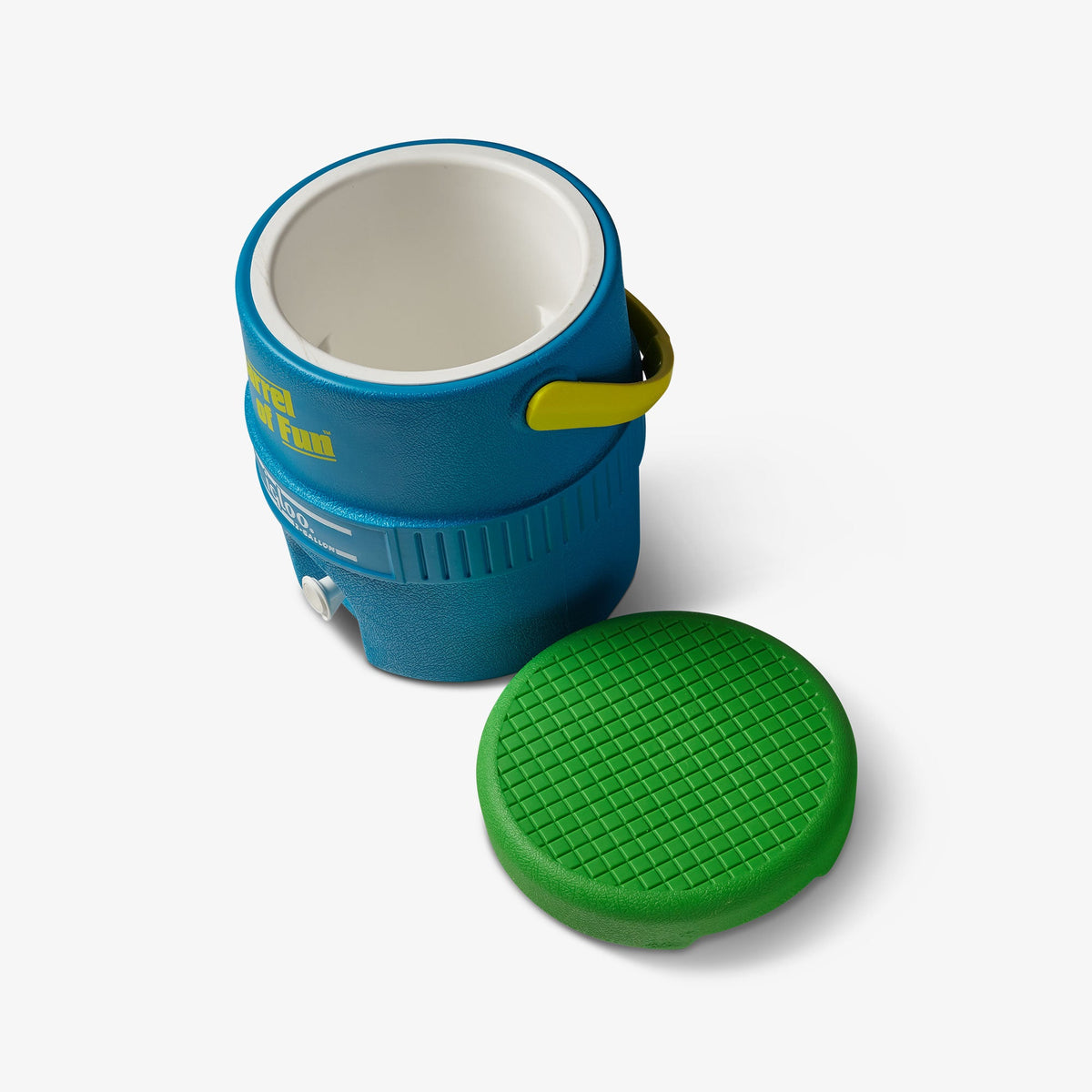 retro-barrel-of-fun-2-gallon-jug-p5 00031412-O2.jpg