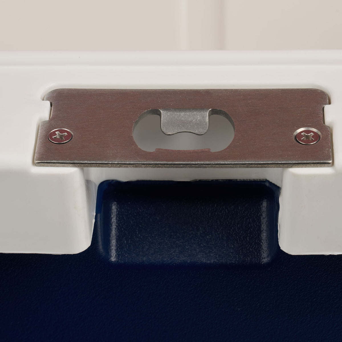 trailmate-25-qt-cooler-i8 00033130-BO.jpg