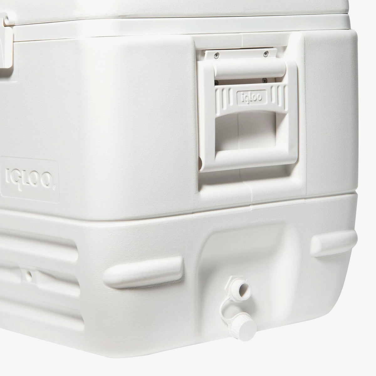 quick-and-cool-150-qt-cooler-q8 00044363-quick-and-cool-150-qt-cooler-side_d261c6aa-cd7b-40f6-b463-5023d91df276.jpg