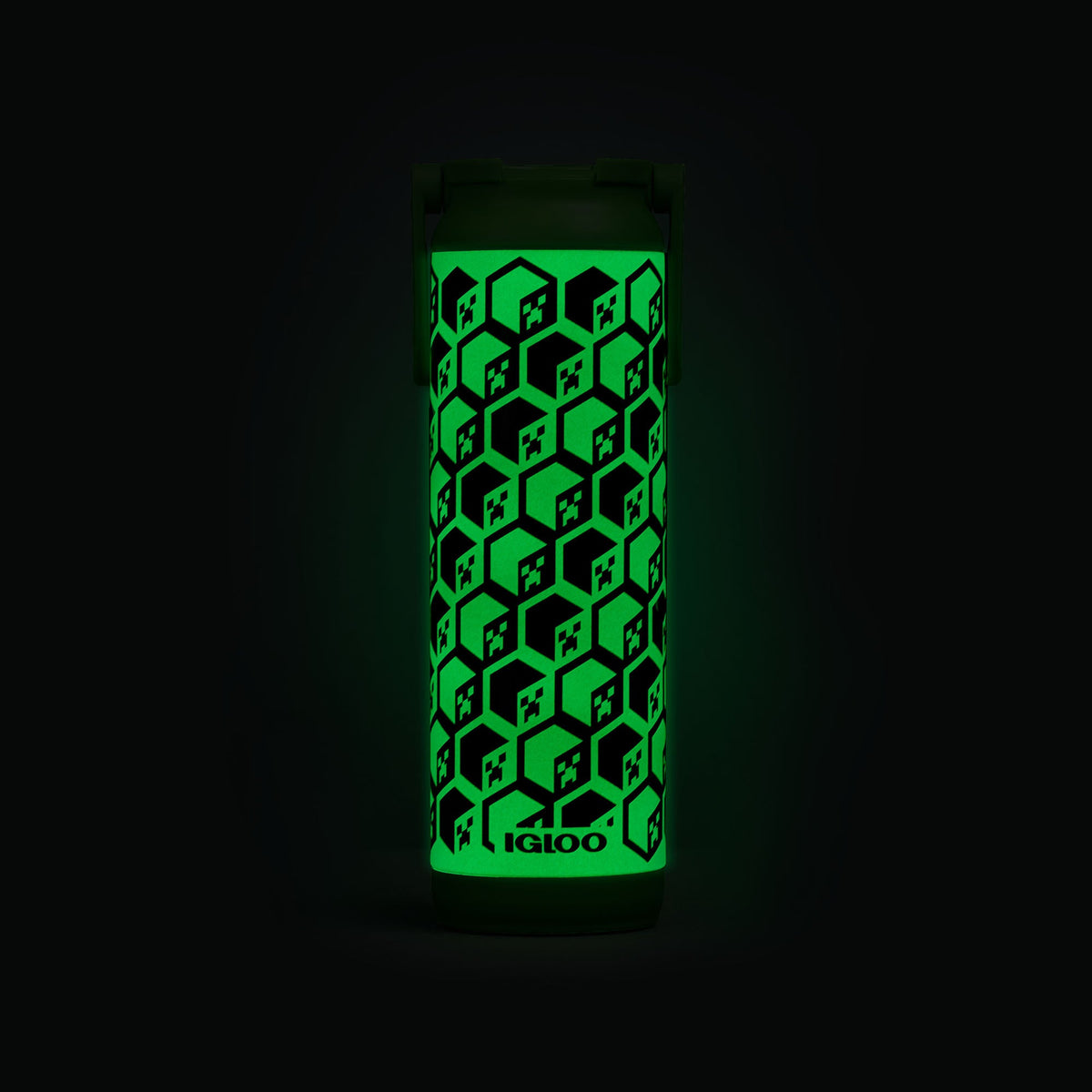 minecraft-creeper-glow-in-the-dark-20-oz-bottle-e2 00071605-GLF.jpg