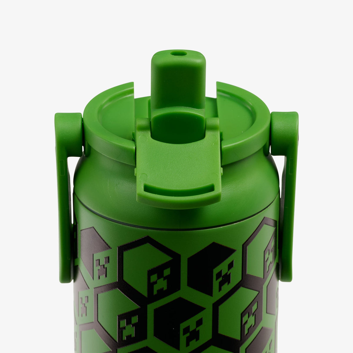 minecraft-creeper-glow-in-the-dark-20-oz-bottle-e2 00071605-L2.jpg